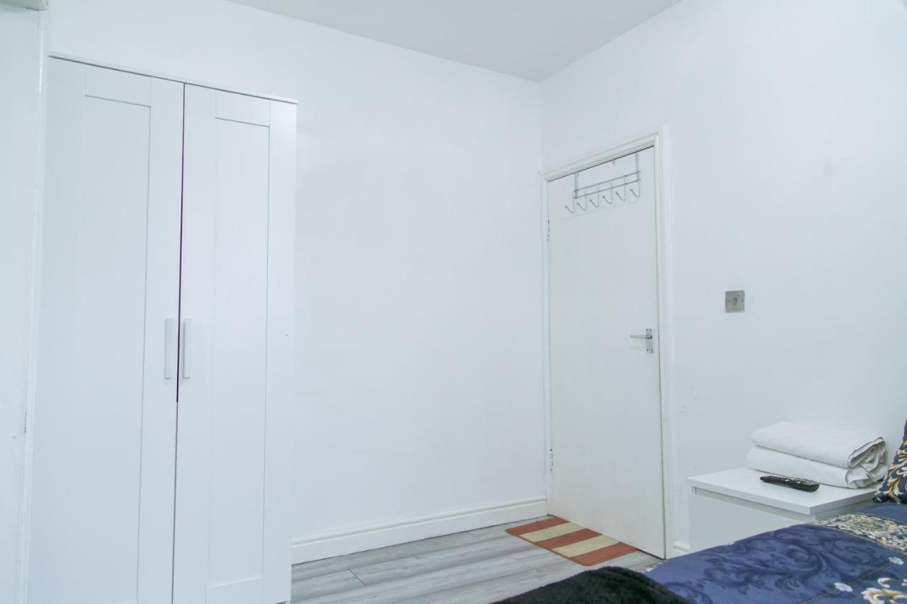 Hills View Apartments Manchester Ngoại thất bức ảnh