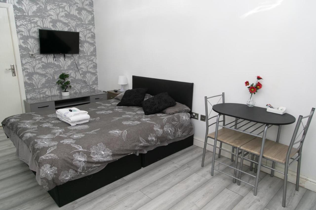 Hills View Apartments Manchester Ngoại thất bức ảnh