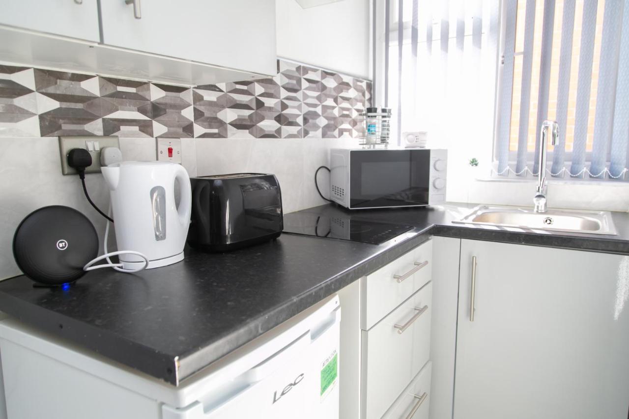 Hills View Apartments Manchester Ngoại thất bức ảnh