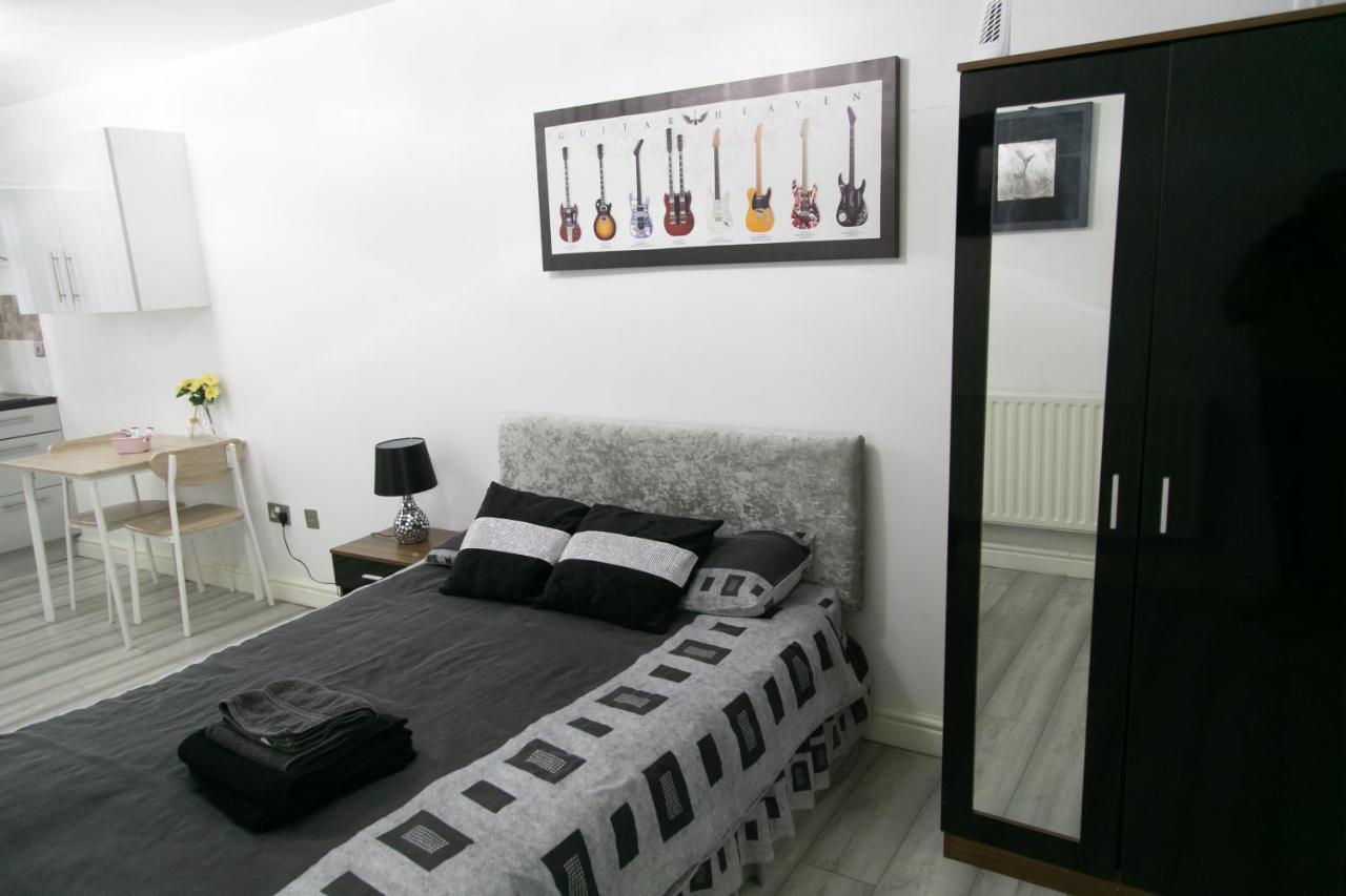 Hills View Apartments Manchester Ngoại thất bức ảnh