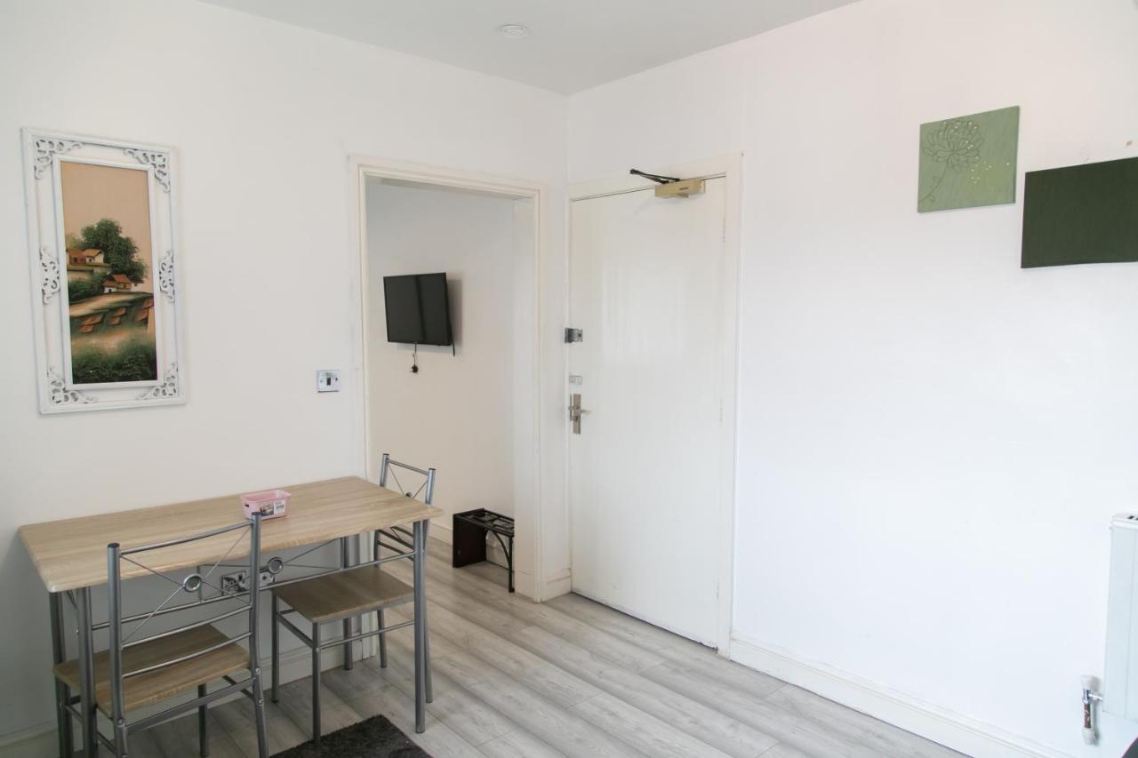 Hills View Apartments Manchester Ngoại thất bức ảnh