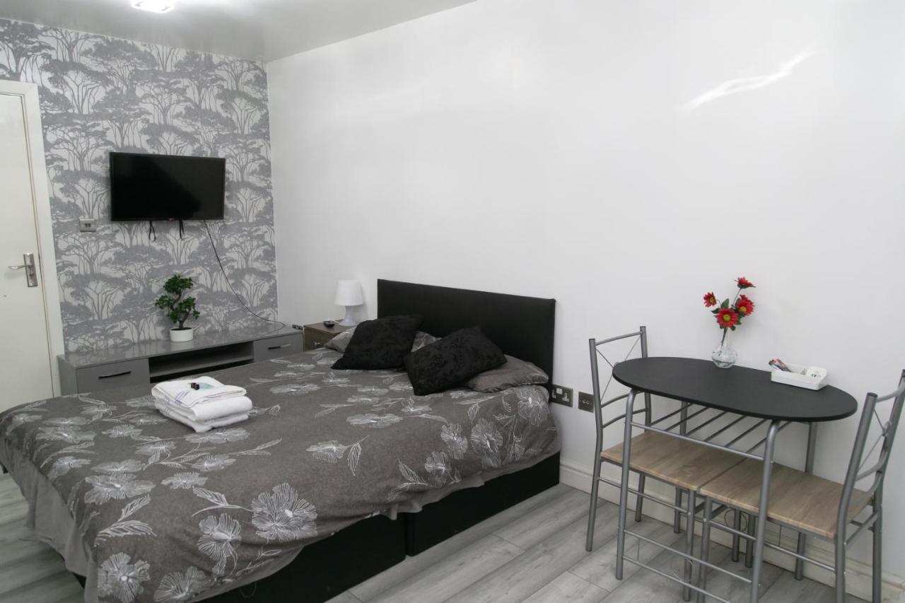 Hills View Apartments Manchester Ngoại thất bức ảnh