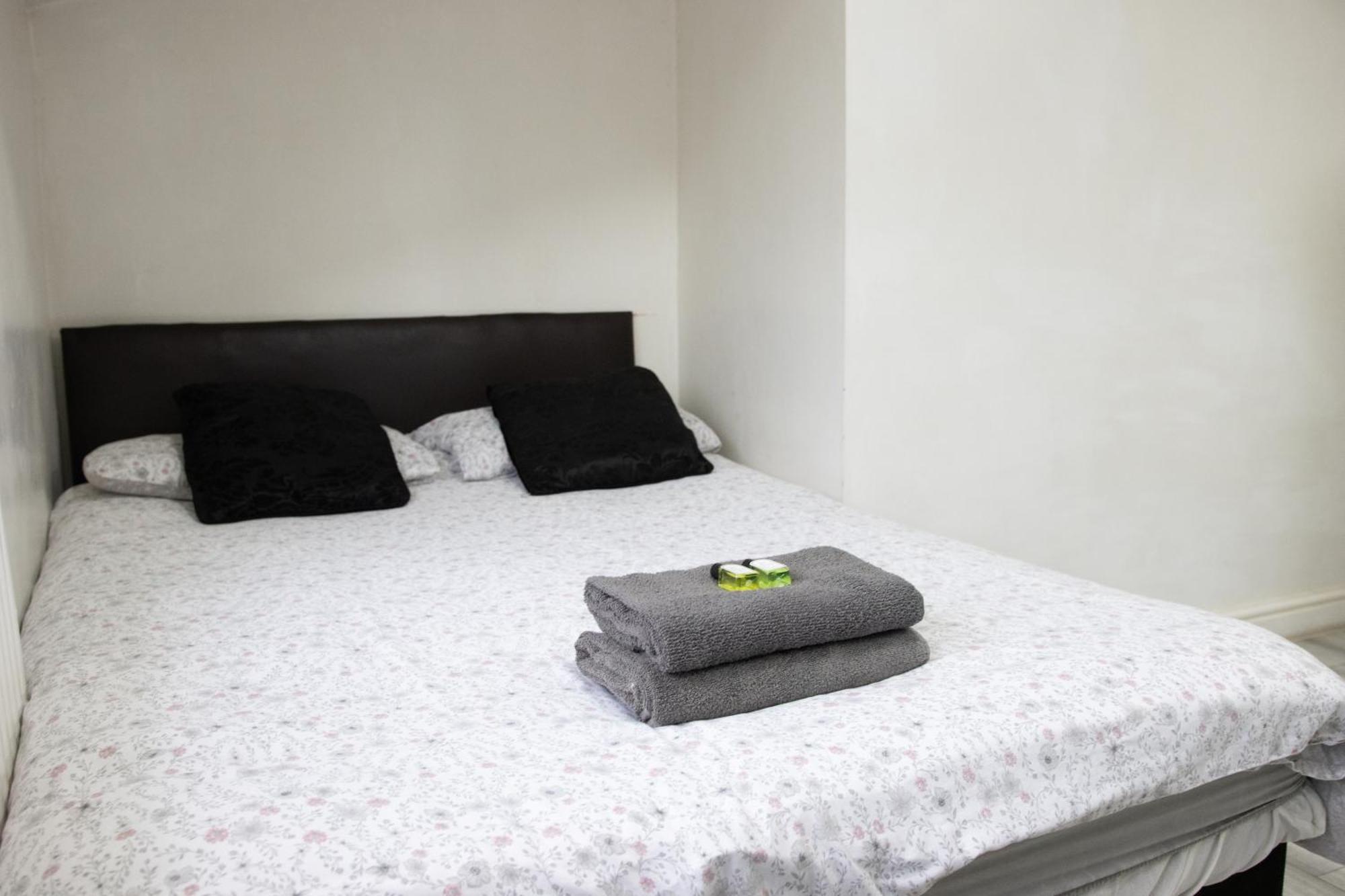 Hills View Apartments Manchester Ngoại thất bức ảnh